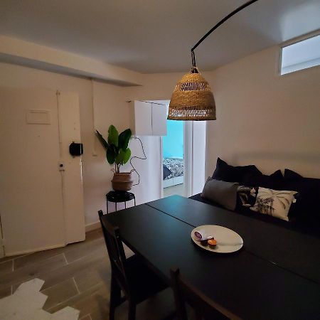 Joli T4 Renove Climatise Entre St Charles/Le Vieux-Port Apartamento Marselha Exterior foto